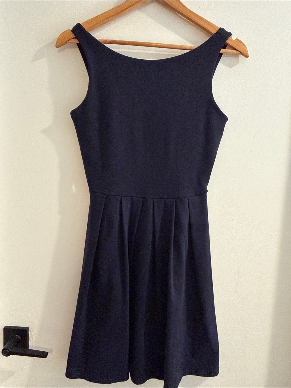 Susana Monaco Navy blue skater dress with pleated skirt size small